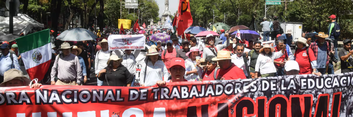 cnte-protesta-cdmx-palacio-nacional