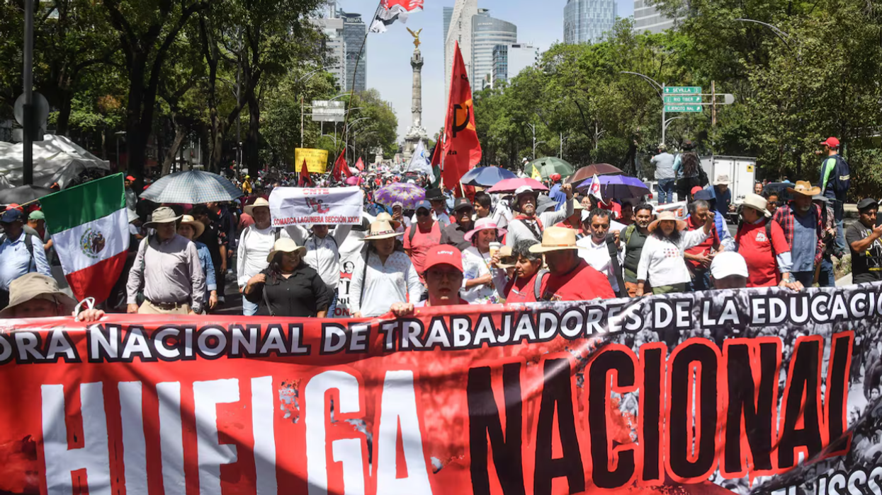 cnte-protesta-cdmx-palacio-nacional
