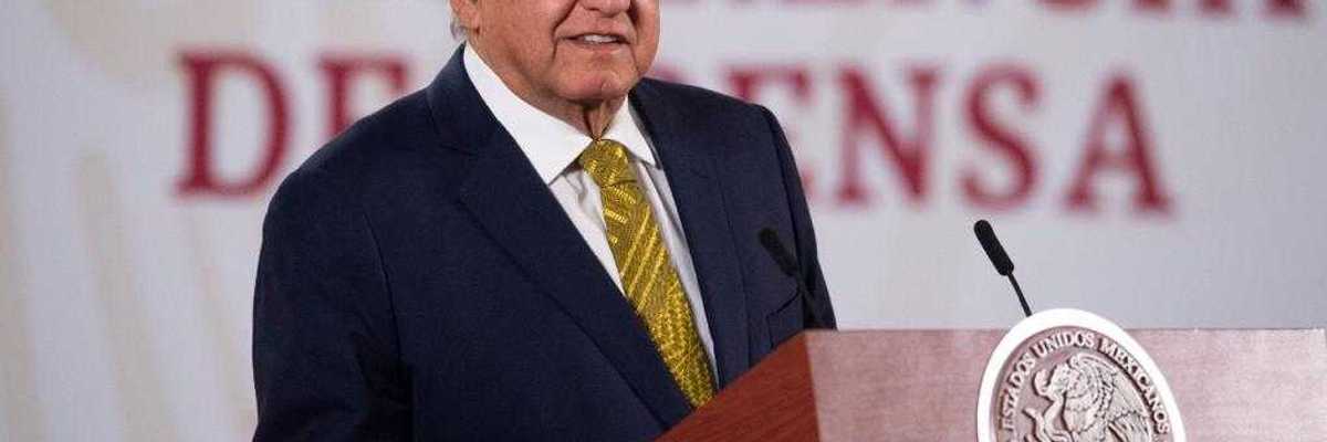 NO HAY DEBACLE MÉXICO POR CORONAVIRUS: AMLO
