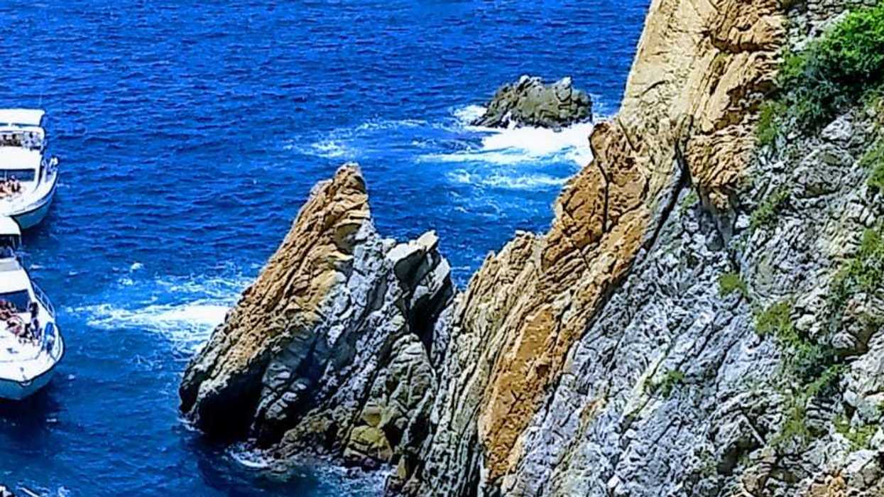 SUSPENDEN ACTIVIDADES LOS CLAVADISTAS DE LA QUEBRADA EN ACAPULCO POR FALTA DE TURISMO - COVID19