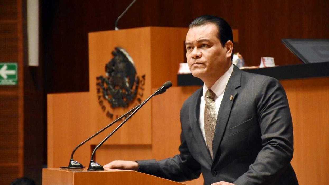 Personal médico del Estado de México, víctimas de amenazas y hostigamiento laboral.