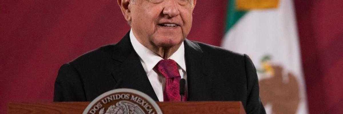 Pide AMLO a López-Gatell informe sobre Covid-19 en estados.