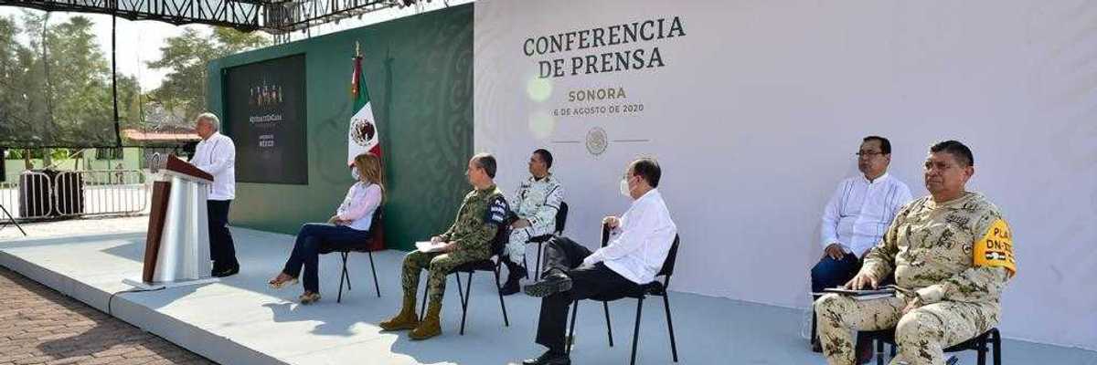 Niega AMLO analizar renuncia de titular de Semarnat.