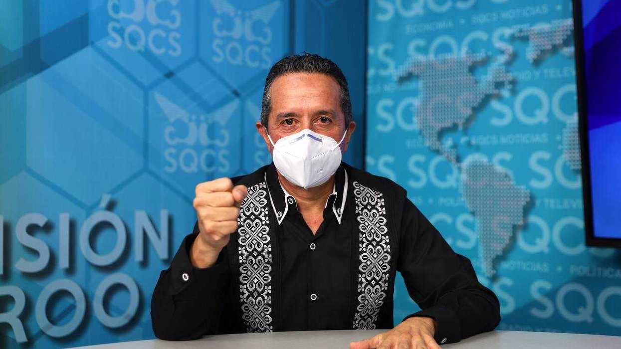 Quintana Roo retrocede a semáforo naranja.
