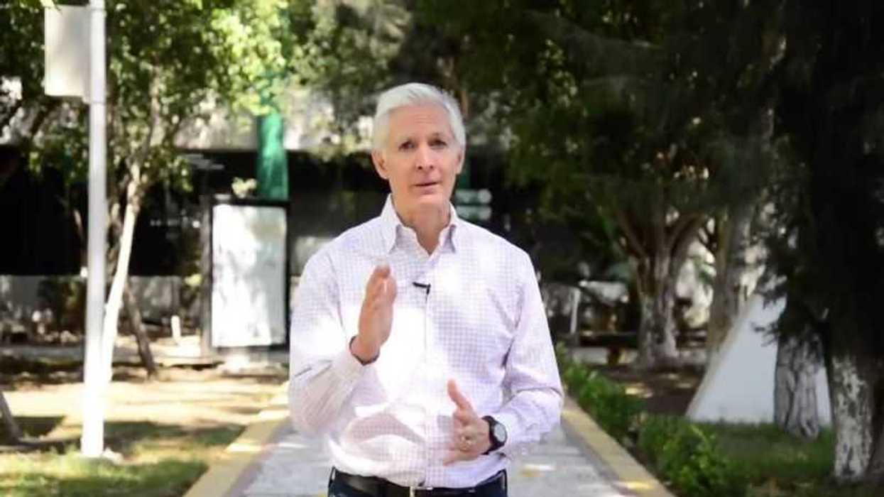 Edomex seguirá en semáforo naranja.