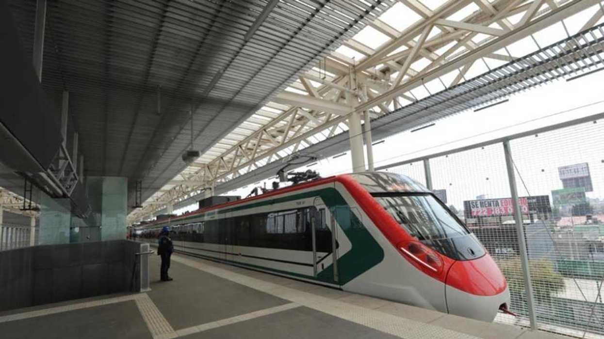 Realizan pruebas del Tren Interurbano México-Toluca.