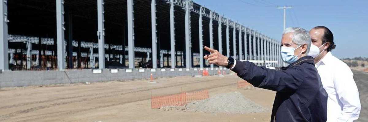 Presentan centro logístico más grande en Edomex.