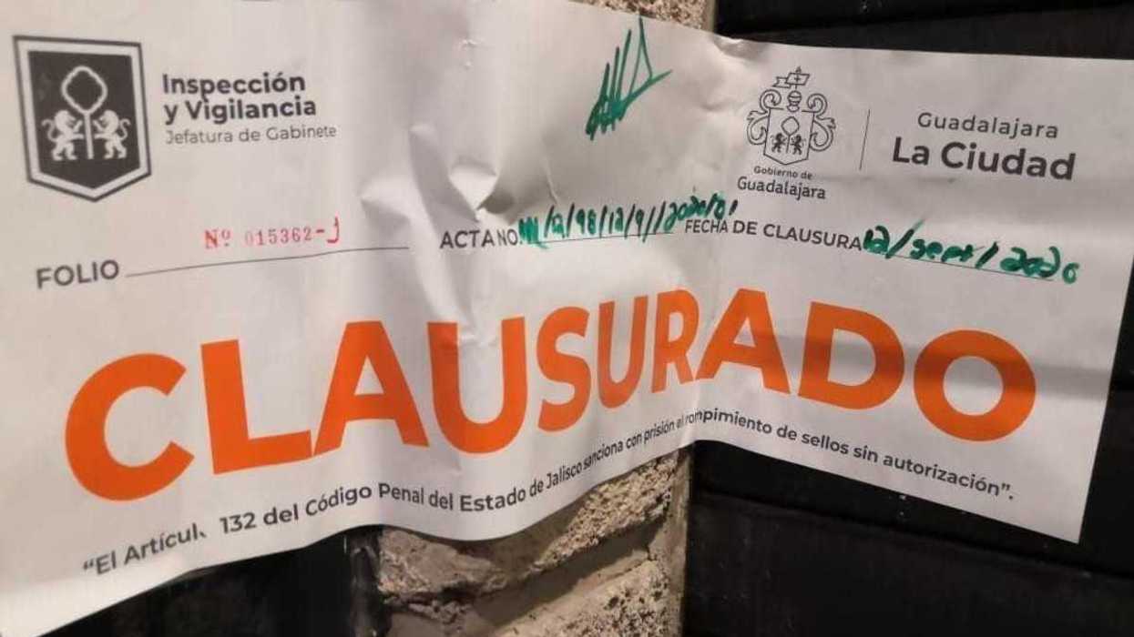 Sancionan a comercios en Jalisco por no acatar protocolos sanitarios.