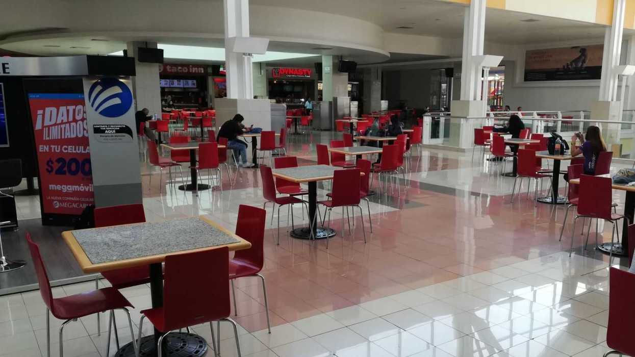 Termina el cierre obligado de comercios en Jalisco.