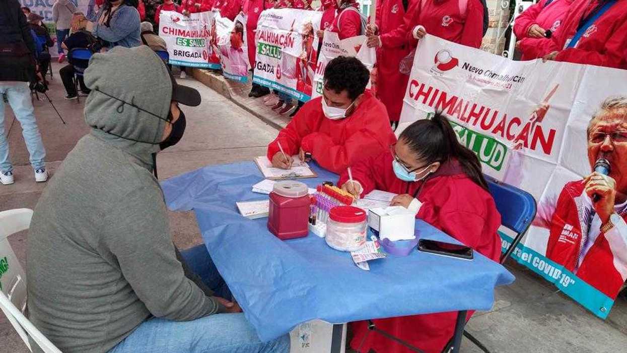Brindan atención integral a pacientes con COVID en Chimalhuacán, Estado de México.