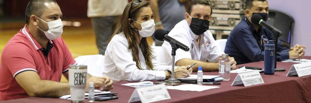 Acuerda Mara Lezama instalar mesas de trabajo en Benito Juárez.