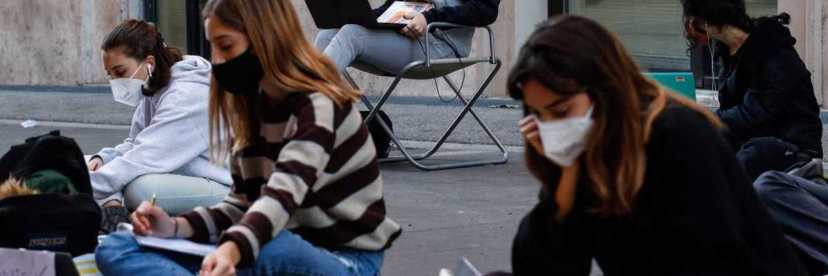 Se pueden evitar confinamientos aumentando medidas de protección: OMS.