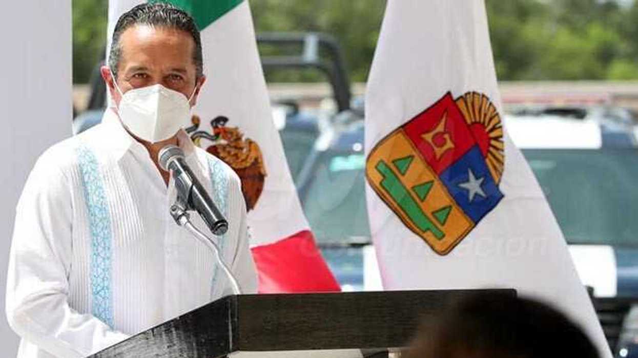 Quintana Roo pasa a Semáforo Naranaja.