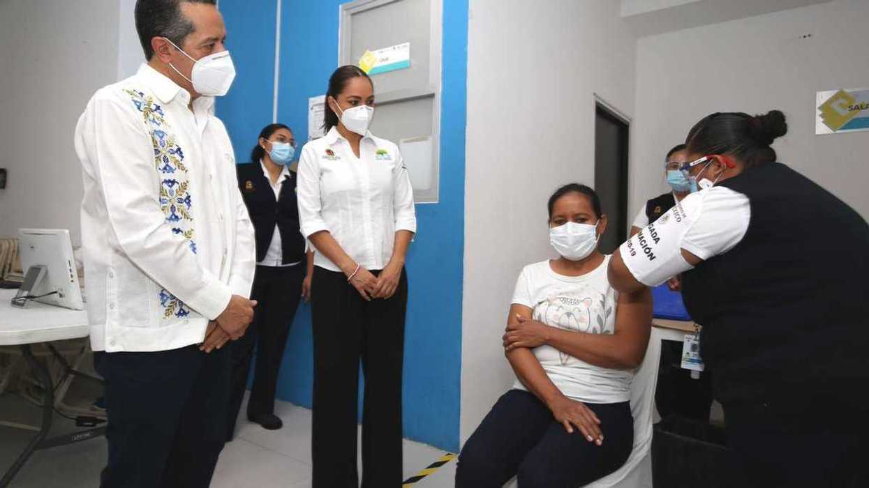 Inician periodo de vacunación en Quintana Roo.