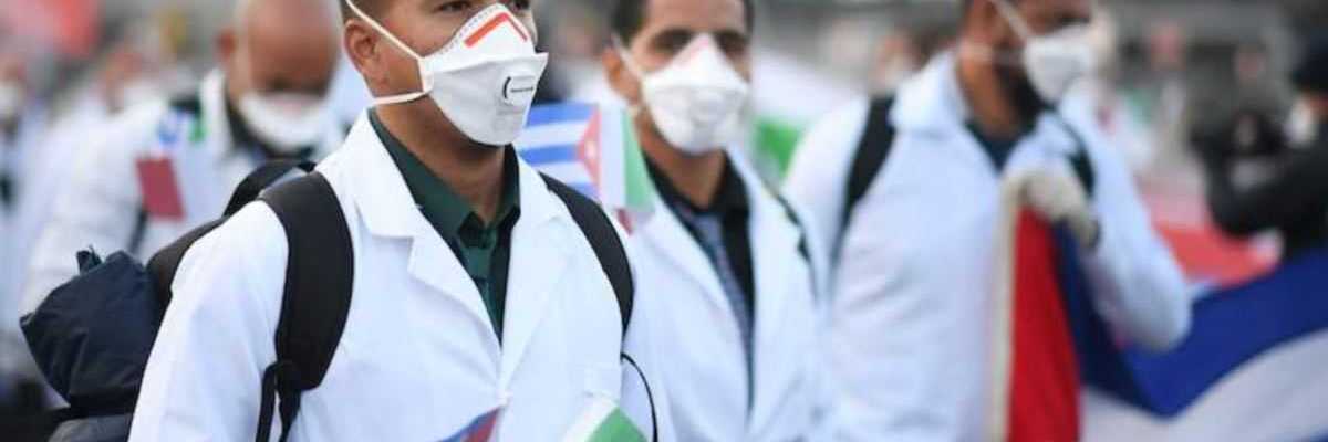 Vuelven médicos cubanos a la CDMX.