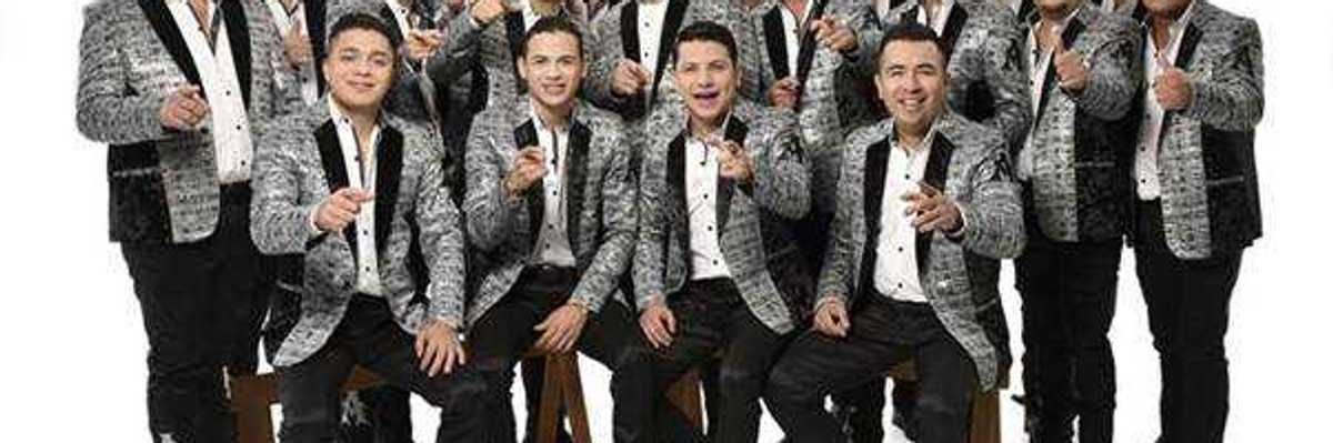 La Arrolladora Banda el Limón presenta su nuevo tema "Cómo me Gustas".