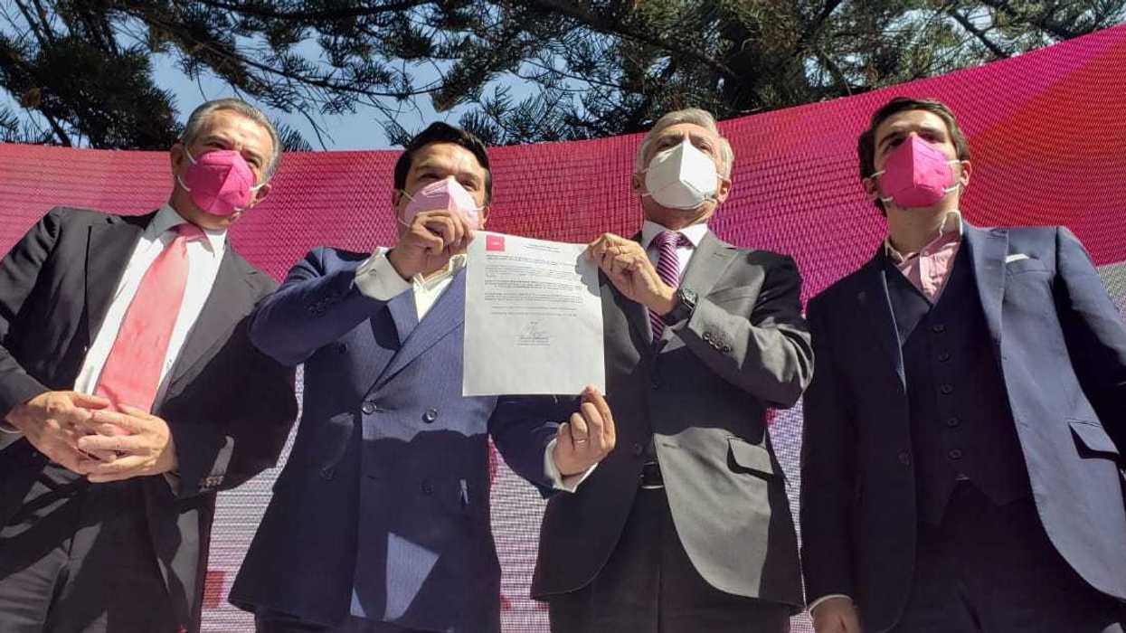 Va Cristóbal Arias por gubernatura de Michoacán.