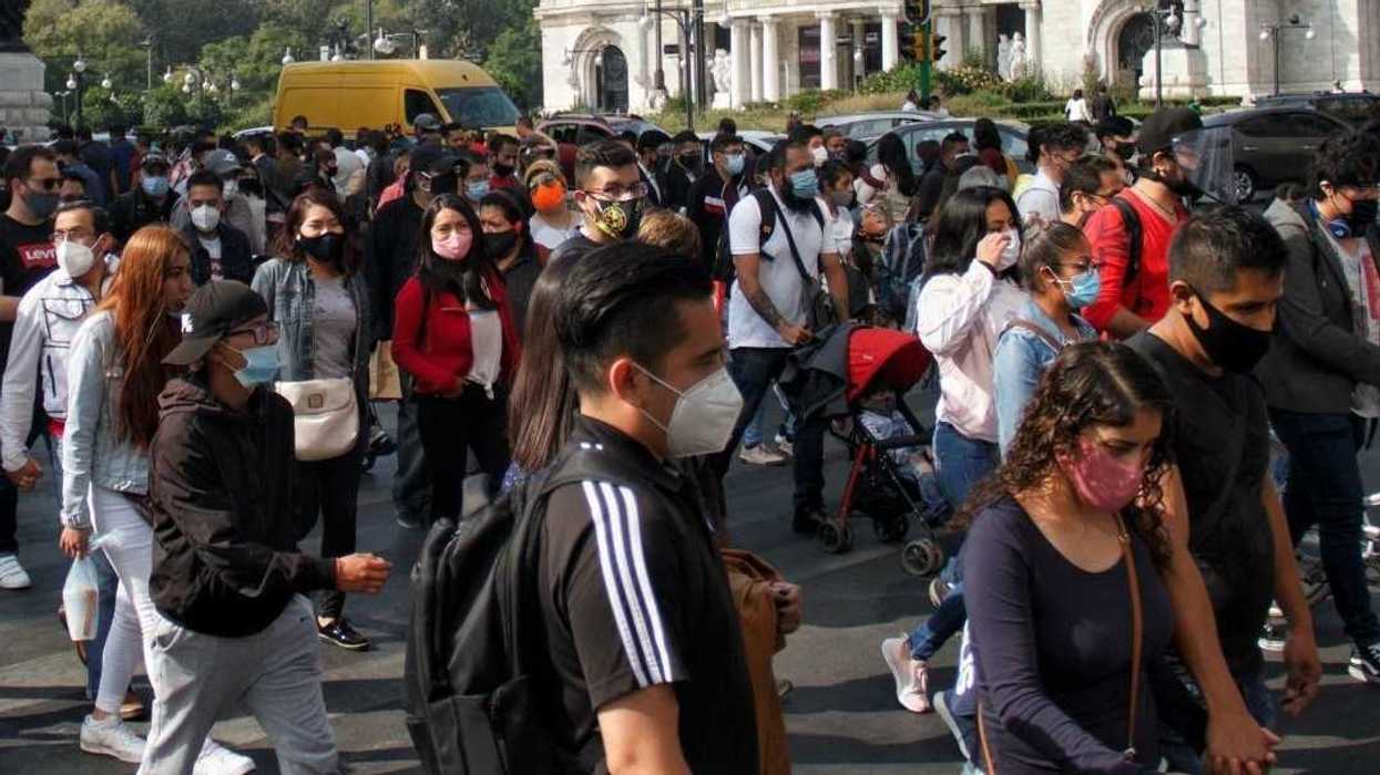CDMX sigue en semáforo rojo por COVID-19.