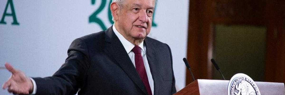 AMLO responde a propuestas de inversión de recursos.