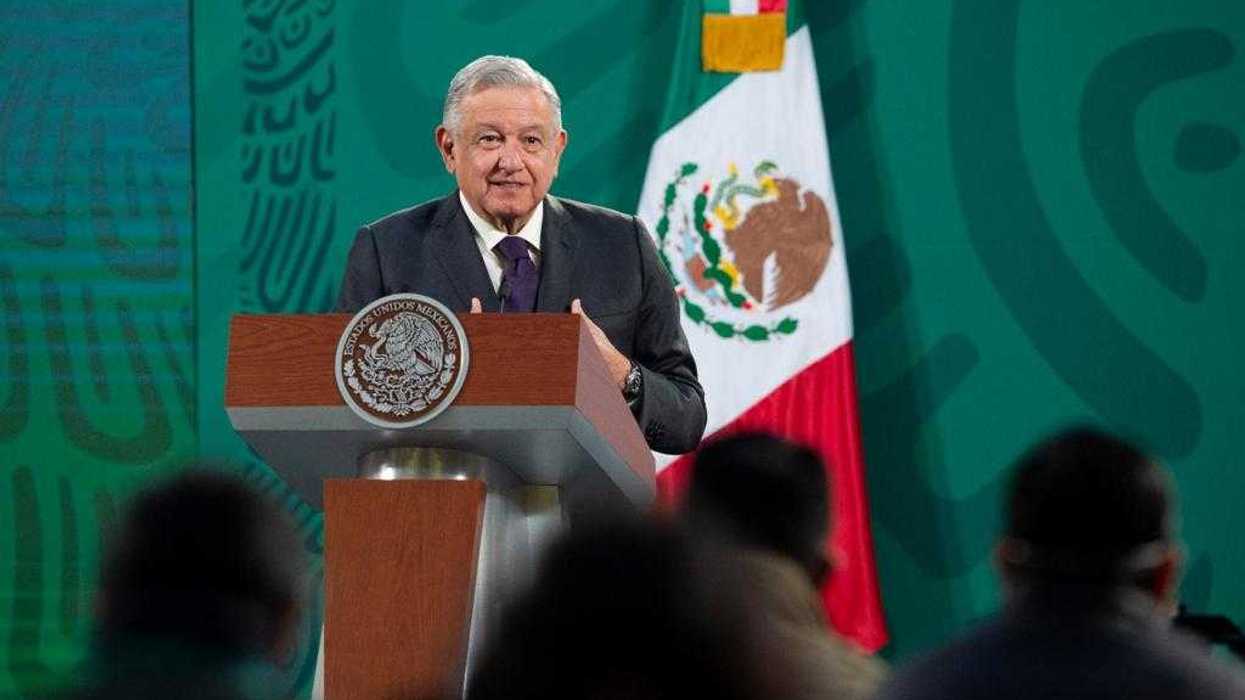 Revocan decisión del INE sobre las mañaneras.