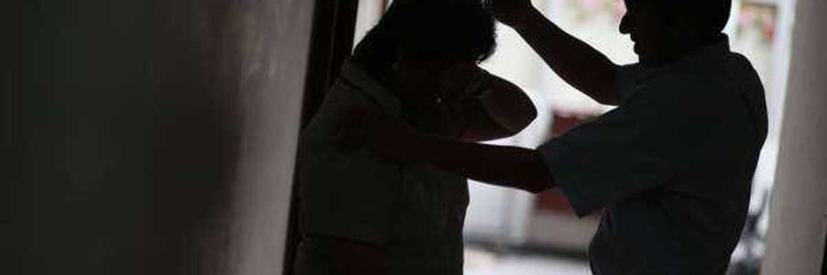 La violencia física y sexual afecta a millones de mujeres en el mundo: OMS.