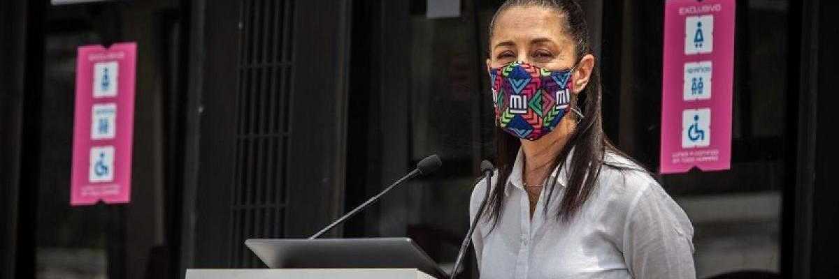 Claudia Sheinbaum visita macrounidades de vacunación.