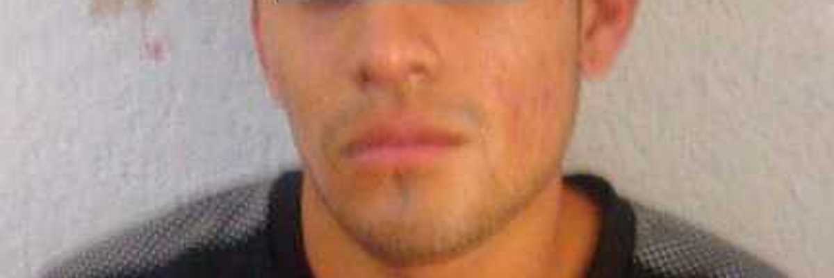 Policía municipal de Nezahualcóyotl Detiene a peligroso asaltante del transporte público.