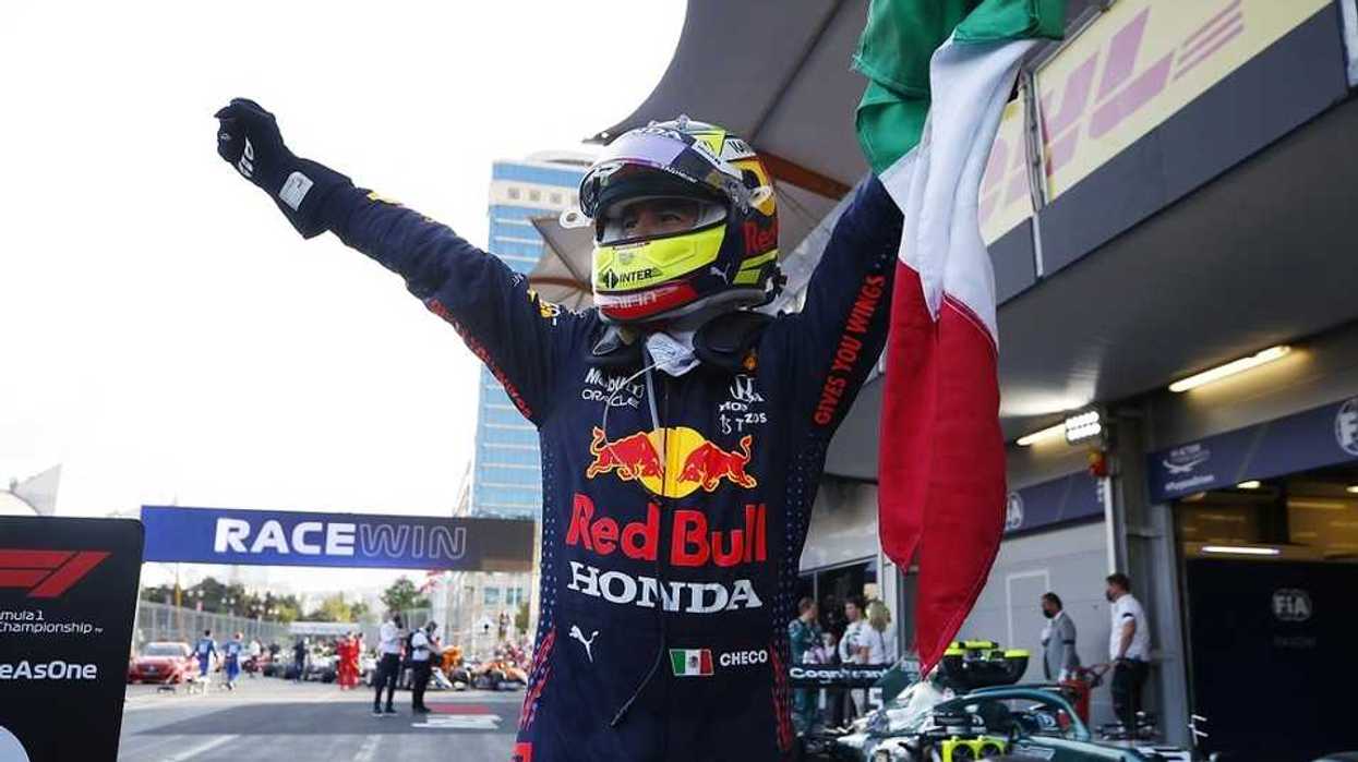 F1: Checo Pérez gana por primera vez con Red Bull en "loco" GP de Azerbaiyán