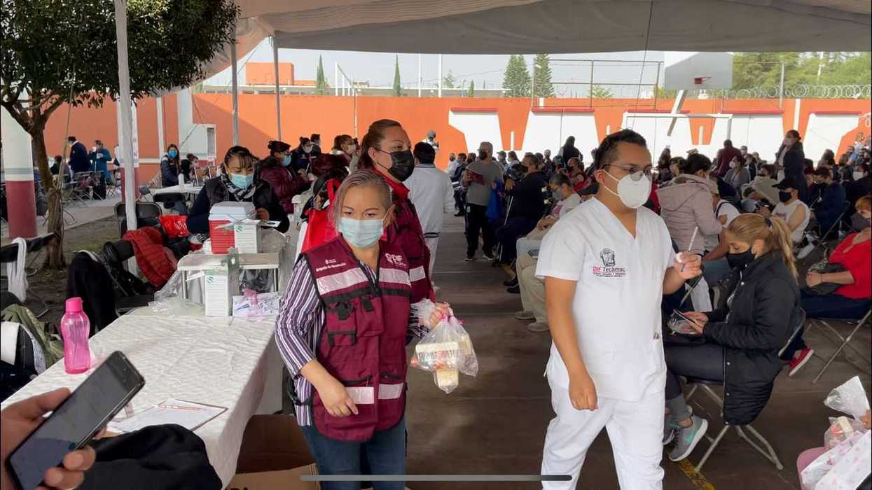 Inicia la vacunación contra COVID-19 en el municipio de Tecámac a las personas de 40 a 49 años de edad