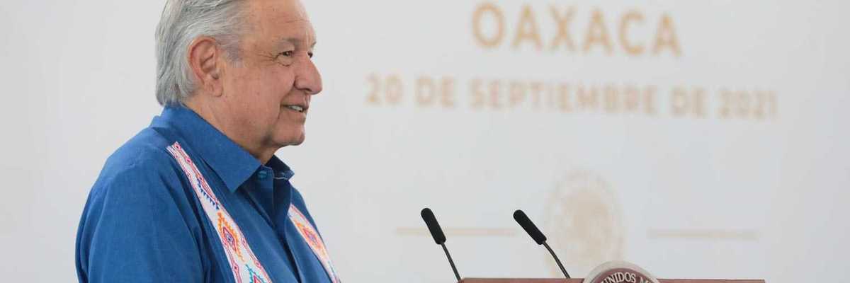 Presidente destaca avances en la atención a Oaxaca; por inversión pública “es de los estados con más crecimiento y generación de empleo”, afirma.