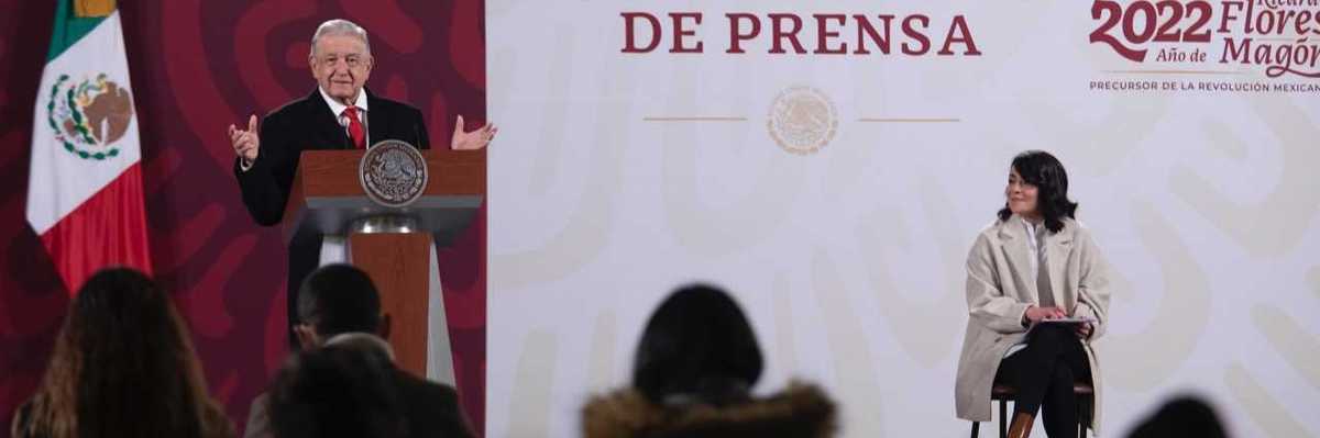 Celebró AMLO análisis de la UNAM para regresar a clases presenciales