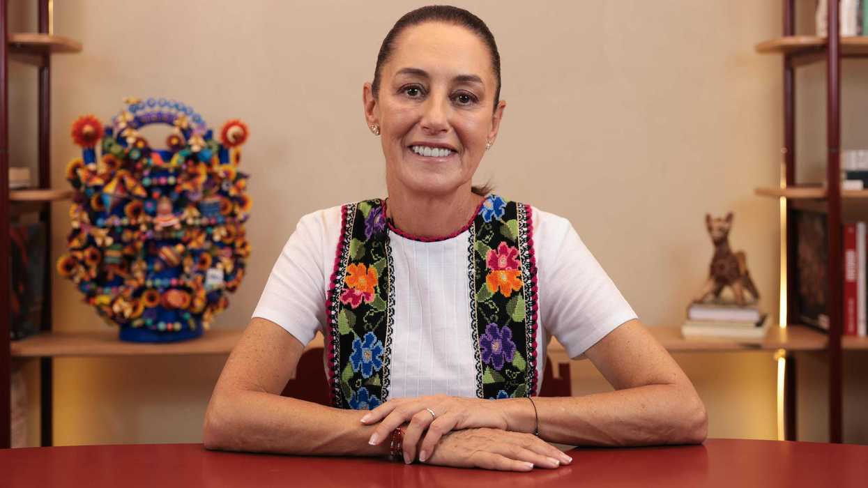 Sheinbaum se emociona por resultado de conteos distritales