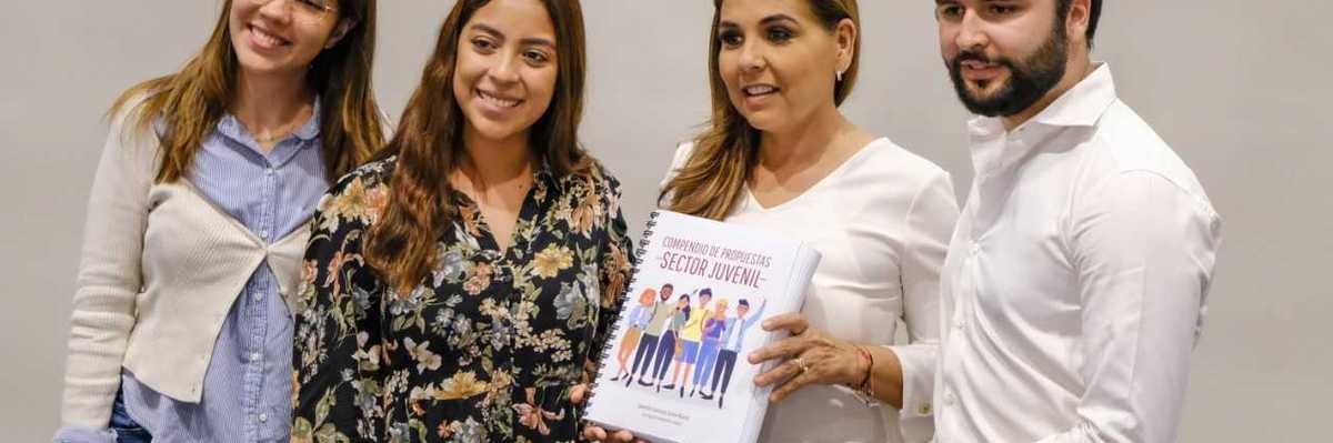 RECIBE MARA LEZAMA LA APORTACIÓN DE JÓVENES Y DEPORTISTAS AL PLAN DE DESARROLLO