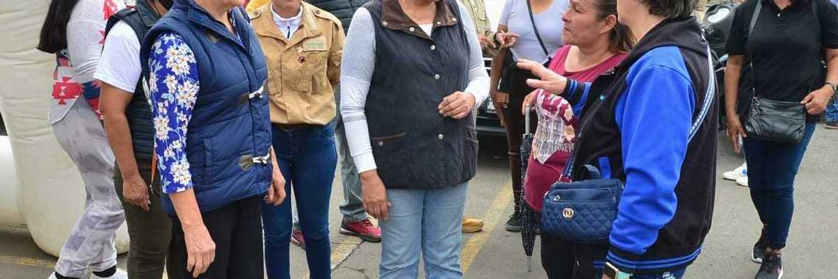 Día 23 la Gobernadora del estado de México, Delfina Gómez, por cuarta ocasión recorrió calles de Chalco afectadas por lluvias