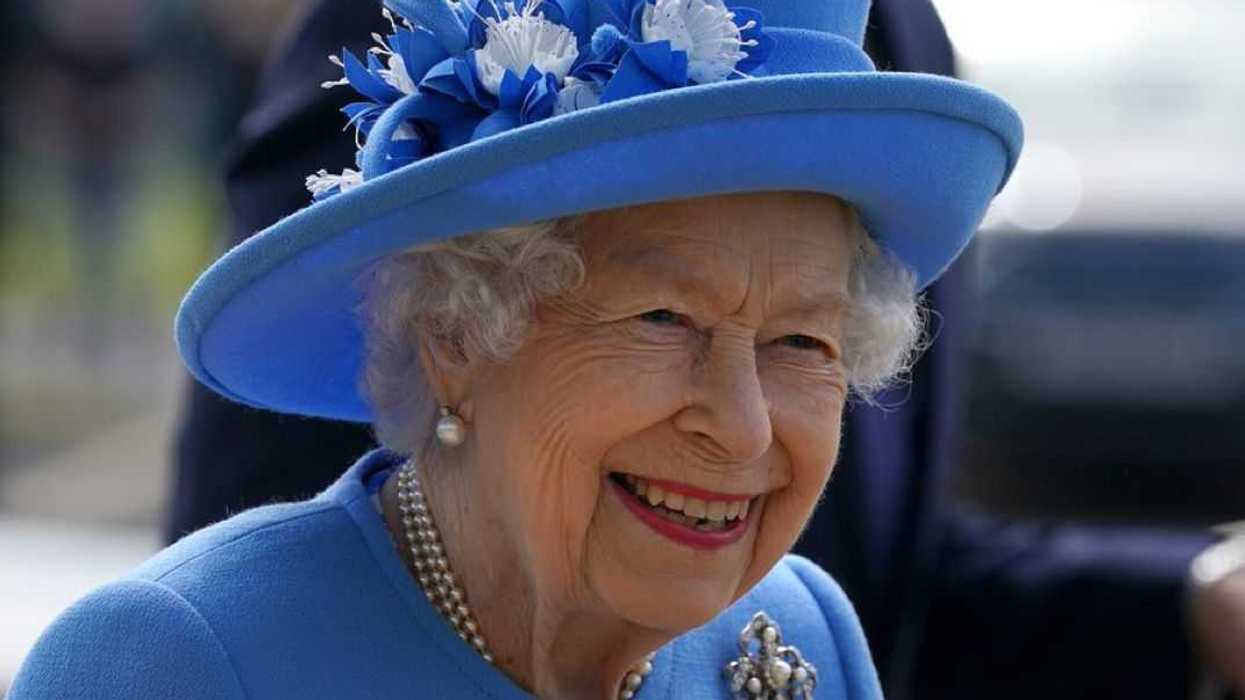 ¿EN OPERACION EL PLAN "LONDON BRIDGE"? QUE PASA SI LA REINA ISABEL II FALLECE