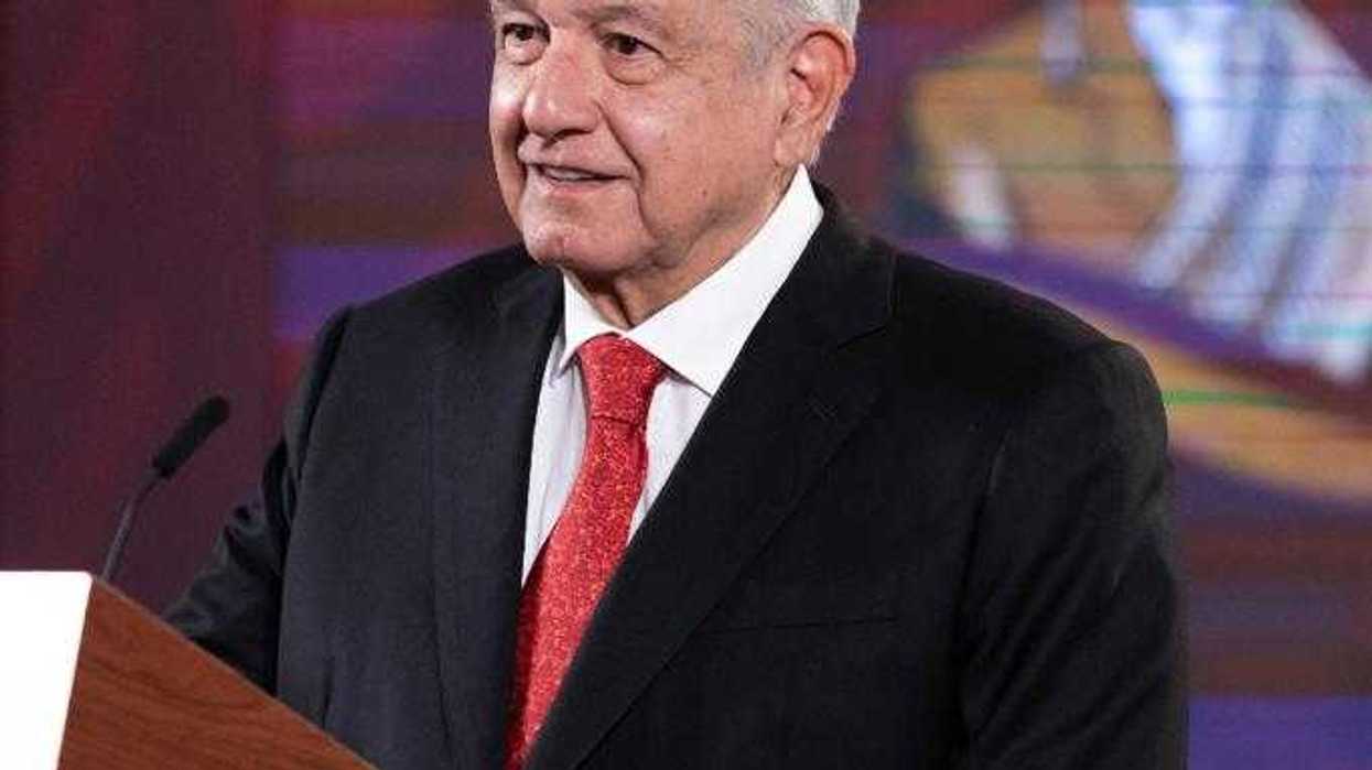 México no estaría de acuerdo con moneda SUR: AMLO