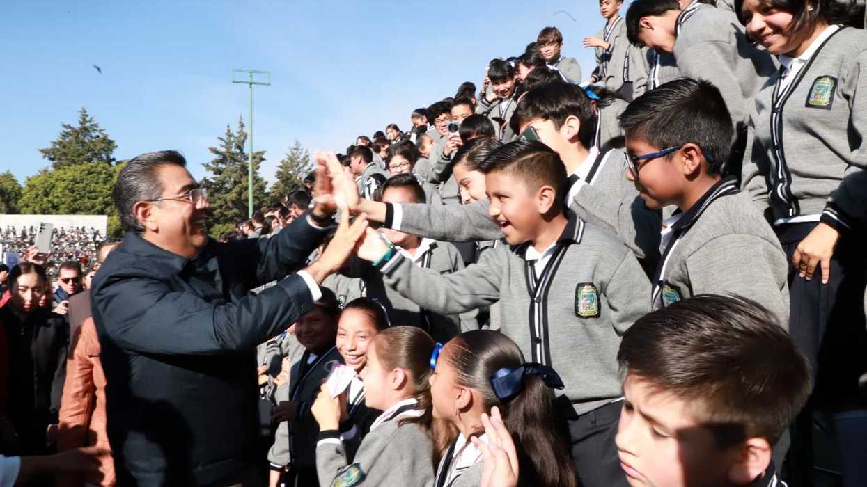 GOBIERNO ESTATAL, ALIADO DE LA EDUCACIÓN Y DEL DESARROLLO INTEGRAL DE ESTUDIANTES: SERGIO SALOMÓN