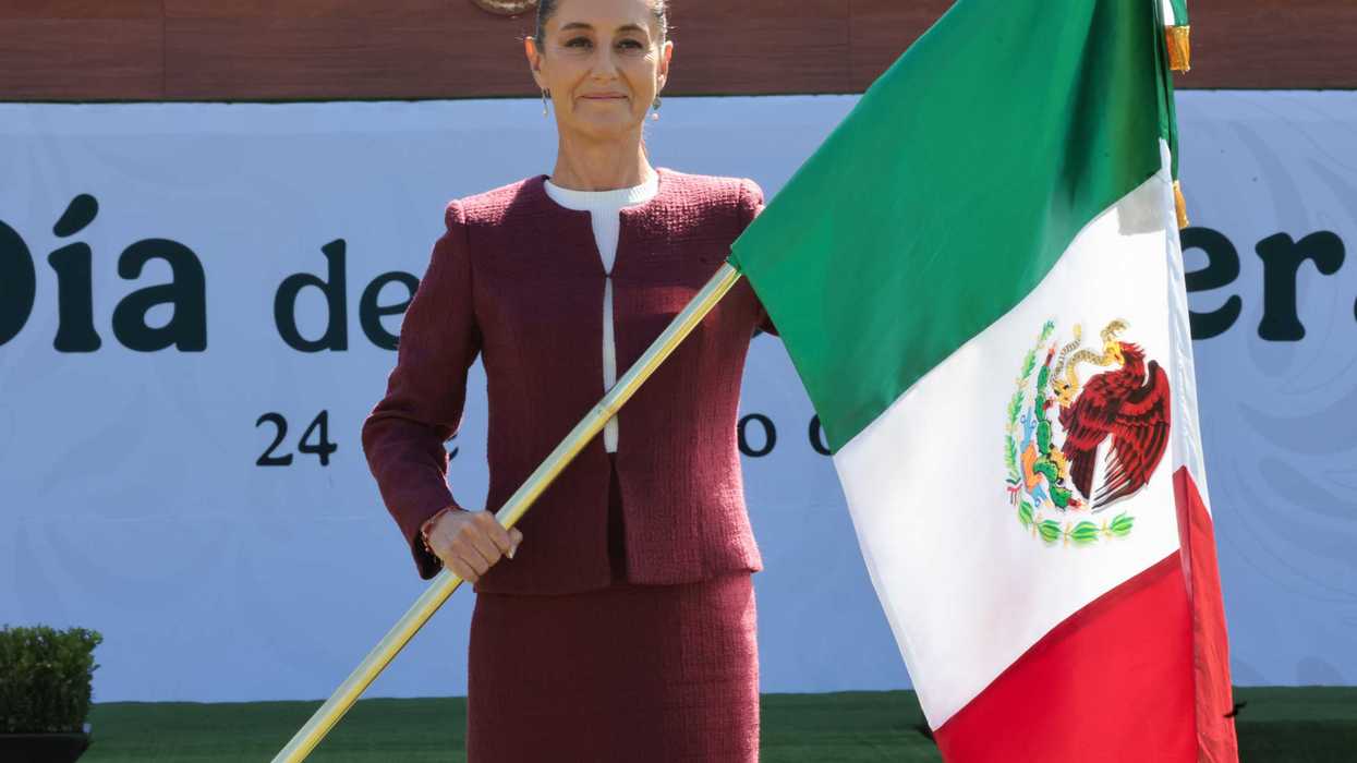 Con 4T no es como antes que gobiernos se arrodillaban ante extranjeros: Sheinbaum