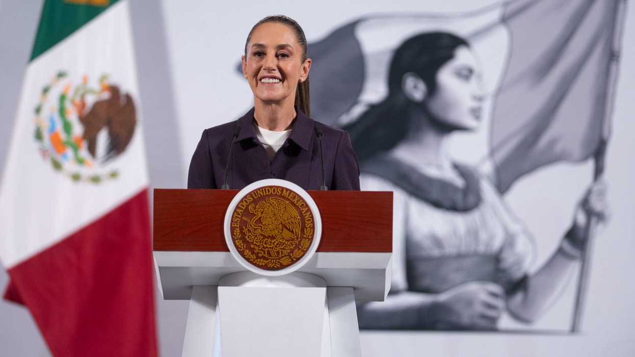 Anuncia Sheinbaum plan integral para responder a aranceles a autos en E.U.