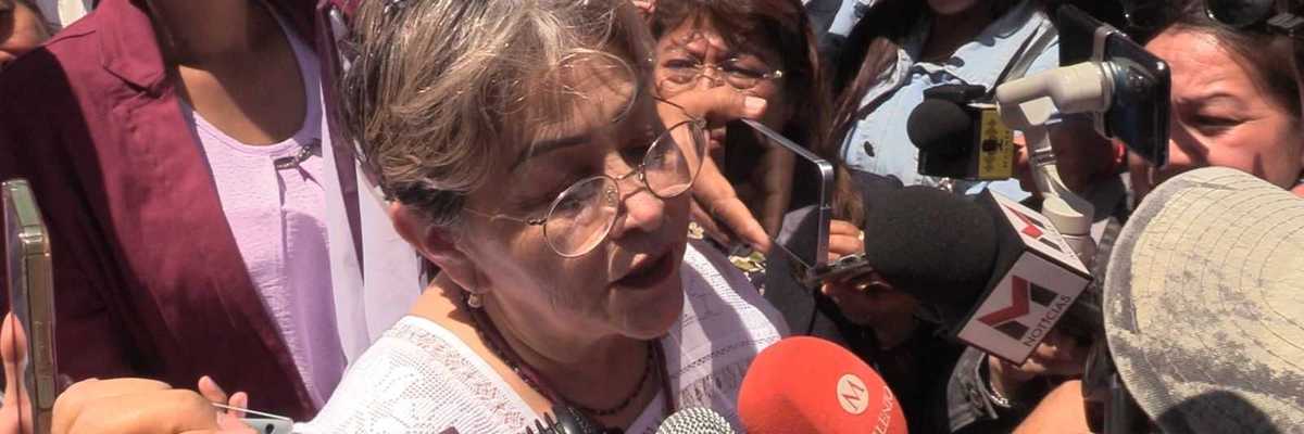 Autoridades municipales entregan patrullas a seguridad pública en los Reyes La Paz, estado de México