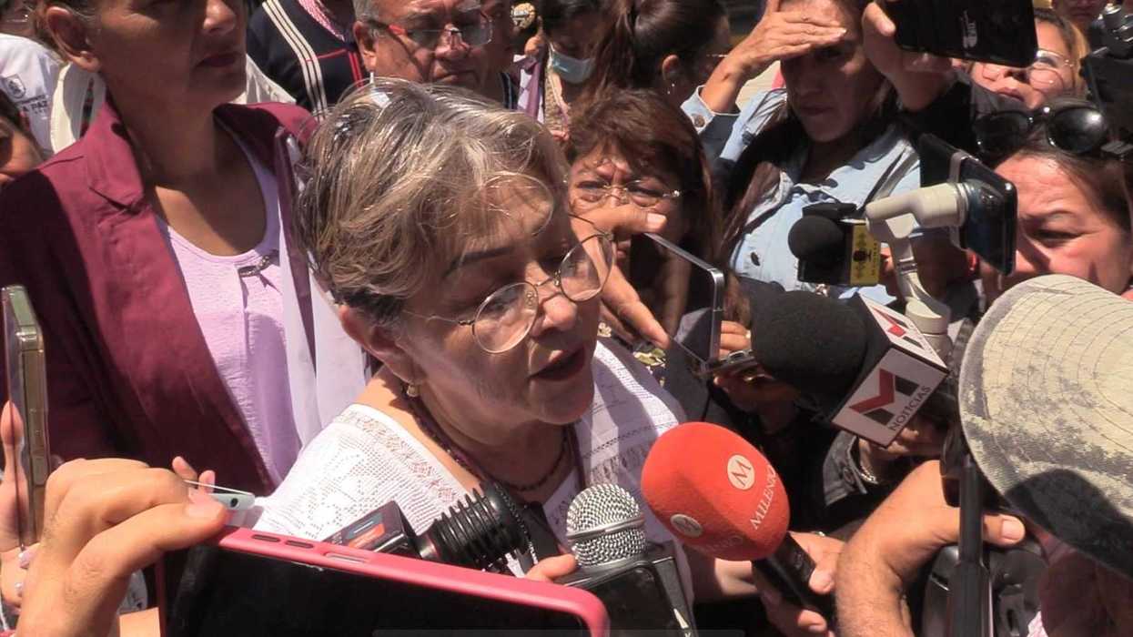 Autoridades municipales entregan patrullas a seguridad pública en los Reyes La Paz, estado de México