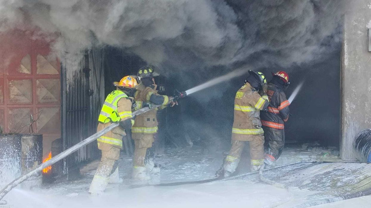 Se registra incendio en fábrica de colchones en el Municipio de ecatepec