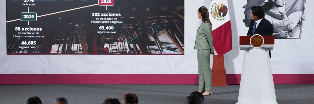 En 2026, se crearán 130 nuevas preparatorias en 110 municipios cerca de la casa: Sheinbaum