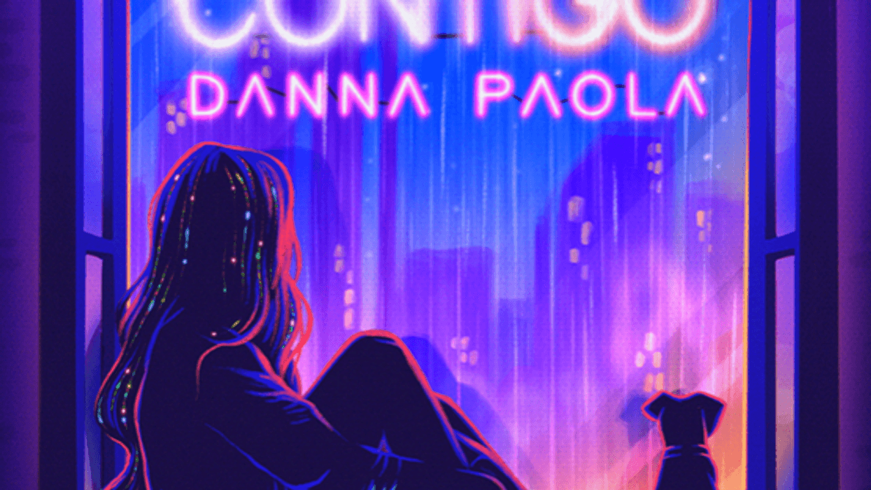 Danna Paola sorprende a sus fans con el estreno de su nuevo sencillo “Contigo”.