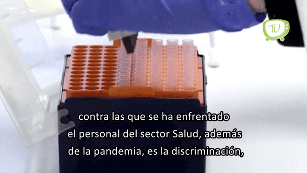 Discriminación y condiciones laborales; dos batallas que enfrenta personal de Salud mexicano.