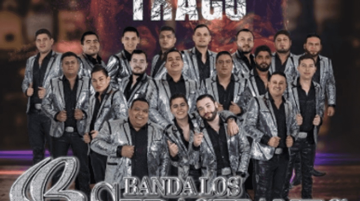 Banda Los Sebastianes disfrutan "La Vida en un Trago".