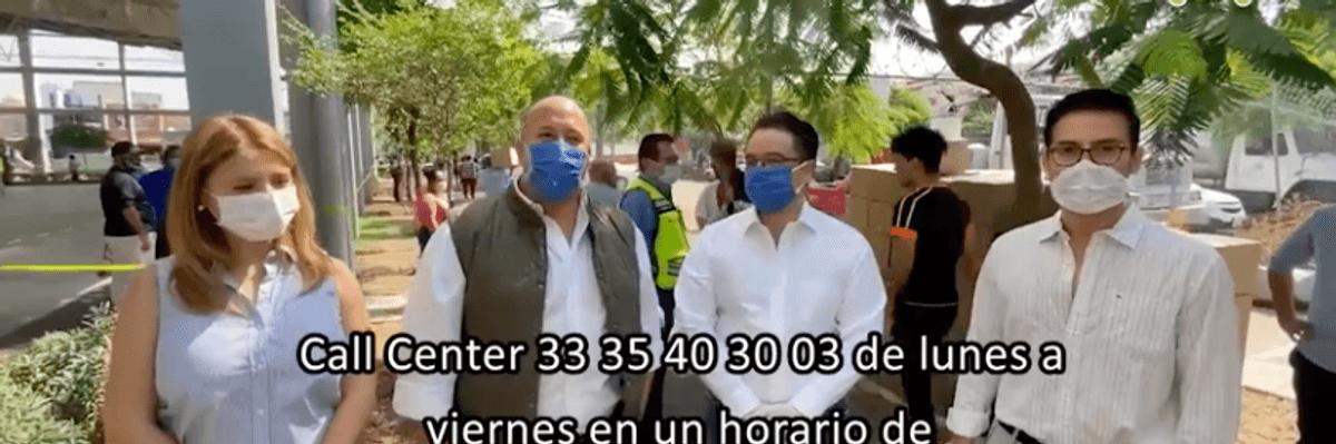 Continúan las entregas de despensas con el programa Jalisco Sin Hambre.