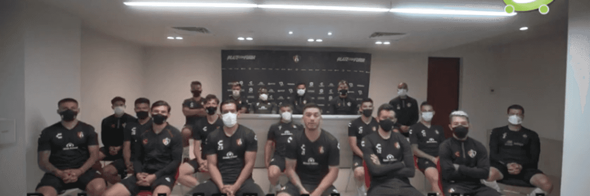 Jugadores de Atlas quieren que Rafa Puente siga como DT.