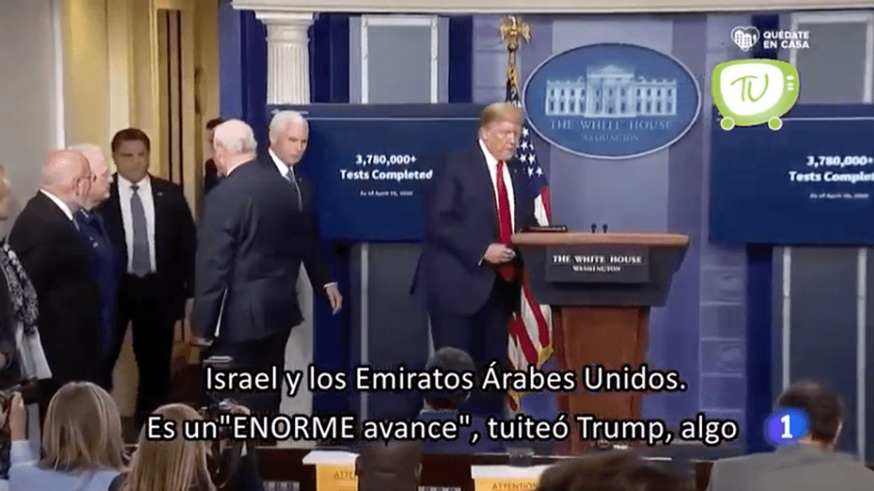 Anuncia Trump "acuerdo de paz" entre Israel y Emiratos Árabes Unidos.