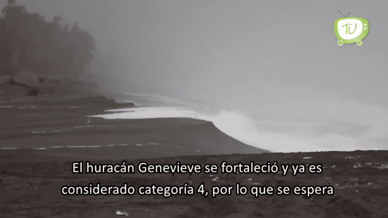 Huracán Genevieve se eleva a categoría cuatro.